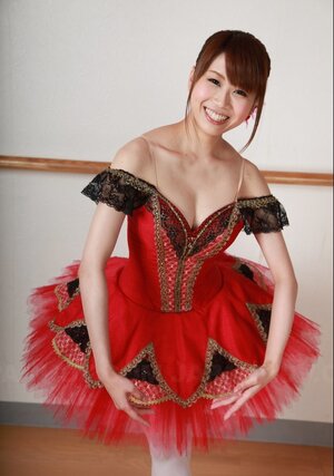 Joyful Japanese ballerina prefers to dance with her perky jugs exposed