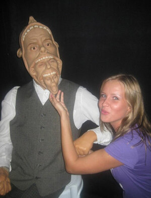 Blonde babe thinks about sex even when she is at the exhibition of wax figures