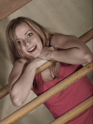 Amateur, Europäisch, Babe, Bekleidet