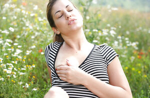Beauty is disappointed by wacky flowers that don't hold a candle to her pinky one