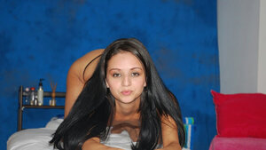 Brune, Massaggiatrice