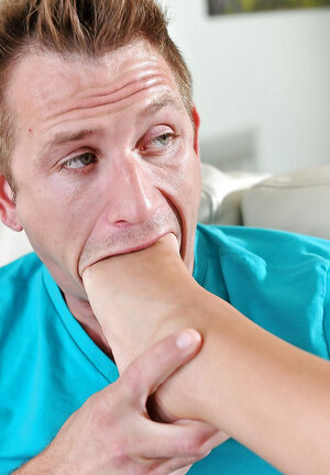 Tender blonde sweetheart allows BF to cum on her toes after hot footjob