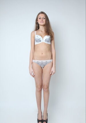 Giovanissime, Lingerie, Tacchi Alti