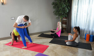 A mind-blowing black lady like that can cause some serious havoc