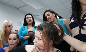 Succhiare il Cazzo, Party, Ufficio, CFNM, Coperta