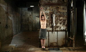 Bondage, Brunettes, Jupe, BDSM