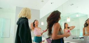 Lesbiche, Pornostar, Bionde, Brune, Coperta