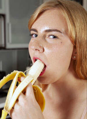 Redheaded babe named Syntia flashing her large solo bum in Highest quality