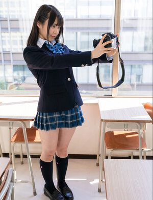 Giovanissime, Asiatiche, Asiatiche, Divisa, Coperta