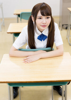 Giovanissime, Asiatiche, Asiatiche, Divisa, Coperta