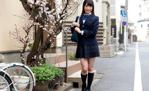 Giovanissime, Scolare, Asiatiche, Divisa, All’aperto, Gonna, Coperta
