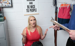 Rubias, Oficina, Vestida