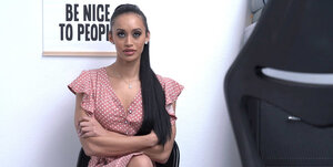 MILF, Latino-americane, Brune, Ufficio, Coperta