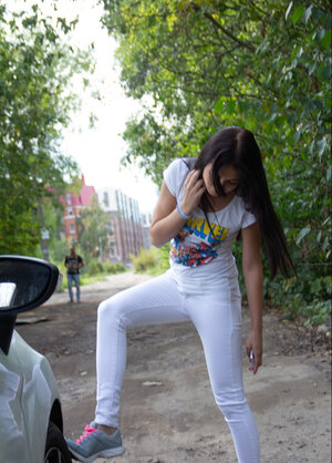 Brune, All’aperto, Jeans, Coperta