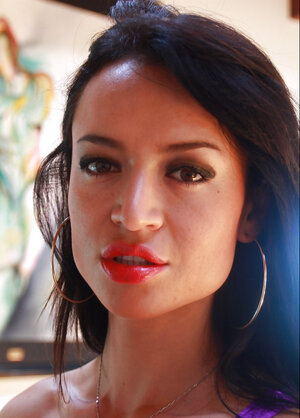 MILF, Latino-americane, Brune