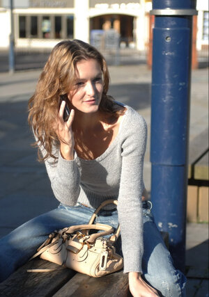 MILF, Unter freiem Himmel, Jeans, Bekleidet