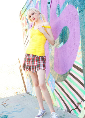 Lacey Lust strips and furthermore fingers her vagina for a hardcore screenshot shoot