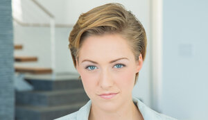 Short hair cutie pie proves that you can be actual kinky and furthermore cute