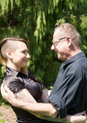 Pelirrojas, Lengua, Tatuajes