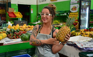 Latines, Lunettes, Habillé