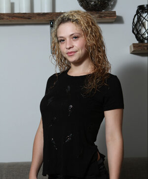 Casting blonde gives usa some frictionless filth after tease