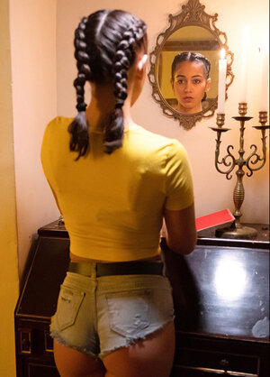 Ginebra Bellucci is the hottest latex servant you can hope for