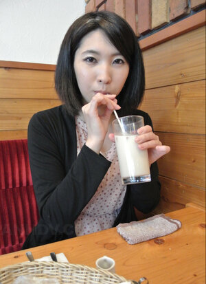 MILF, Asiatisch, Japanisch, Bekleidet
