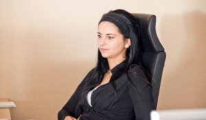 Brunettes, Bureau, Habillé